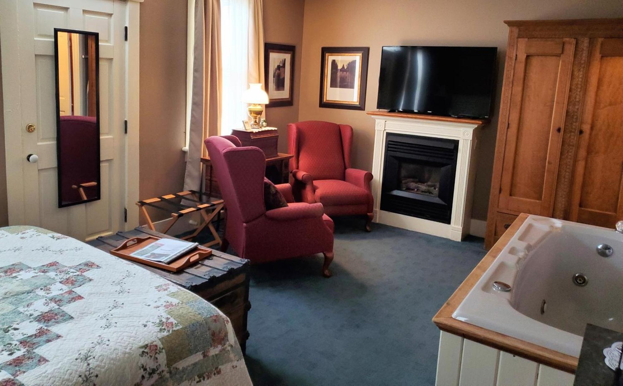 Hotel Lilly Pad à Cedarburg Extérieur photo